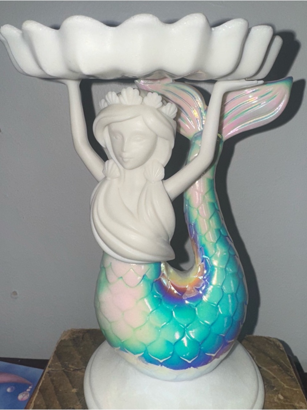 Bath & Body Works Iridescent White and Multicolor Mermaid Stand